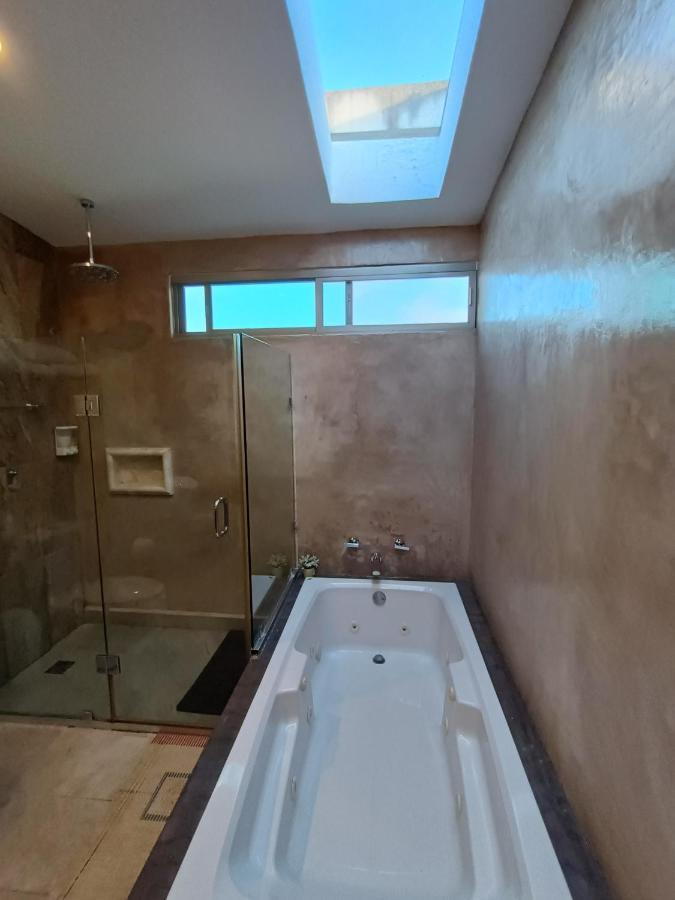 Вилла Casa Hector, Con Jacuzzi, Cerca Del Foro Gnp. Мерида Экстерьер фото
